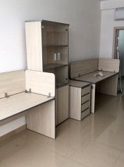 V - 2.2 Стеллаж широкий высокий и V - 1.2 Стол прямой